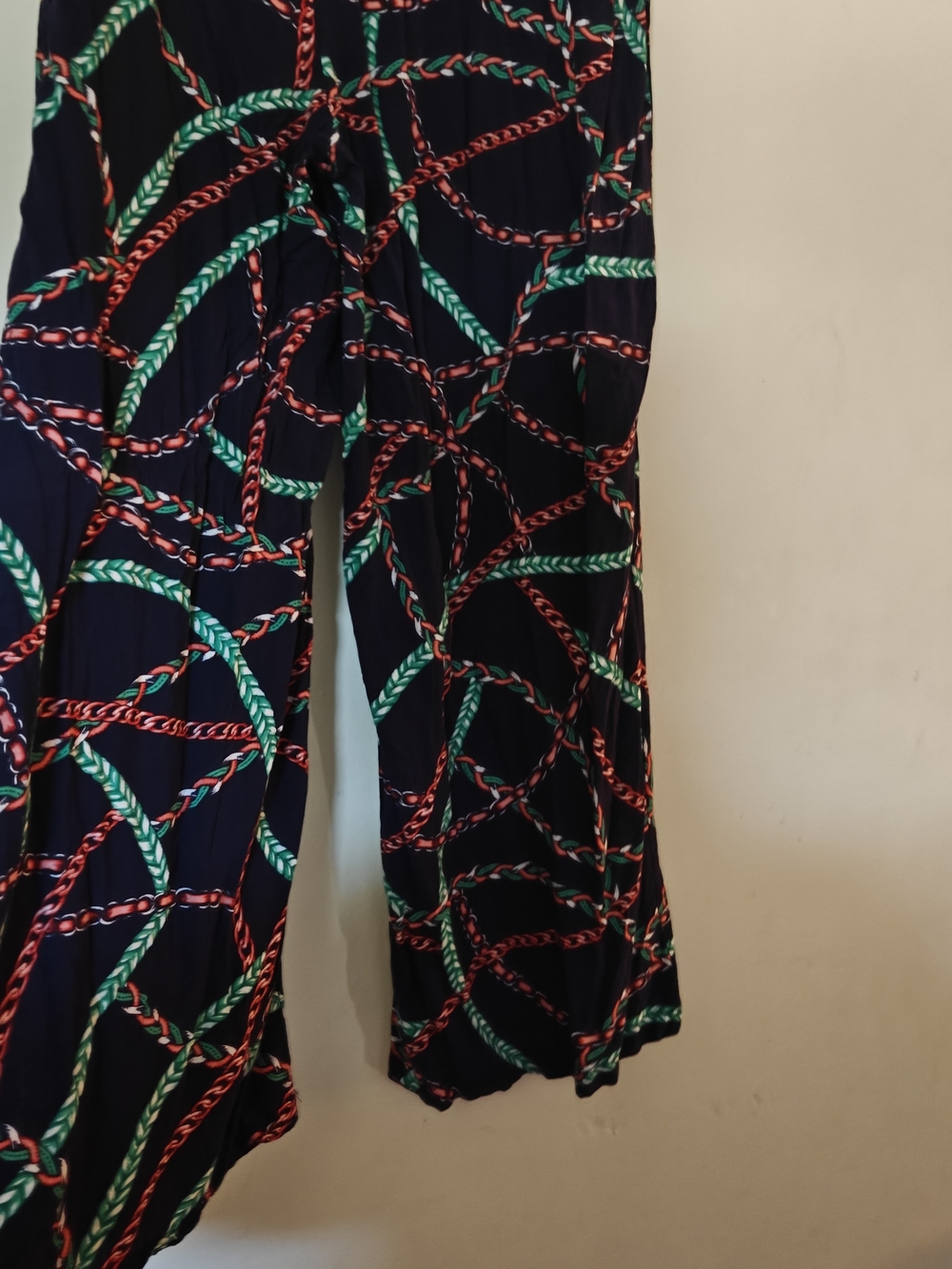 Navy Wide-Leg Chain-Print Pants with Green & Red Accents